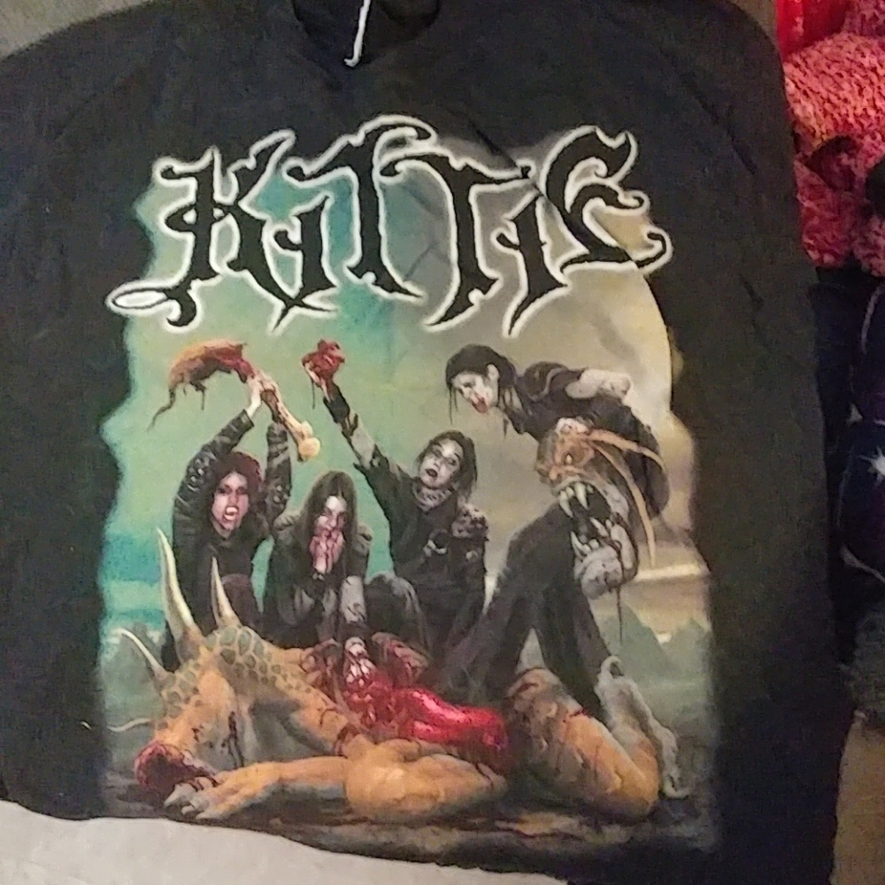 Kittie T-Shirt